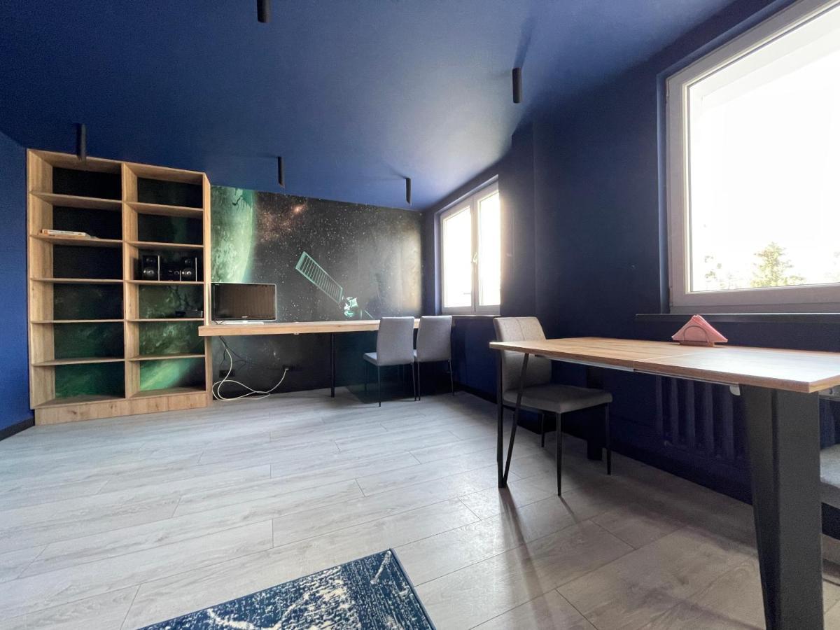 Galaxy Space, Centre And Beach, Fiesta Apartment *